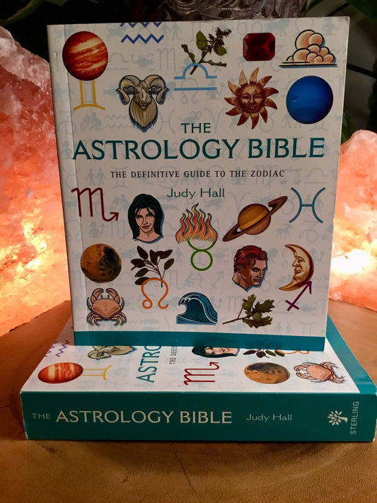 The Astrology Bible - Book